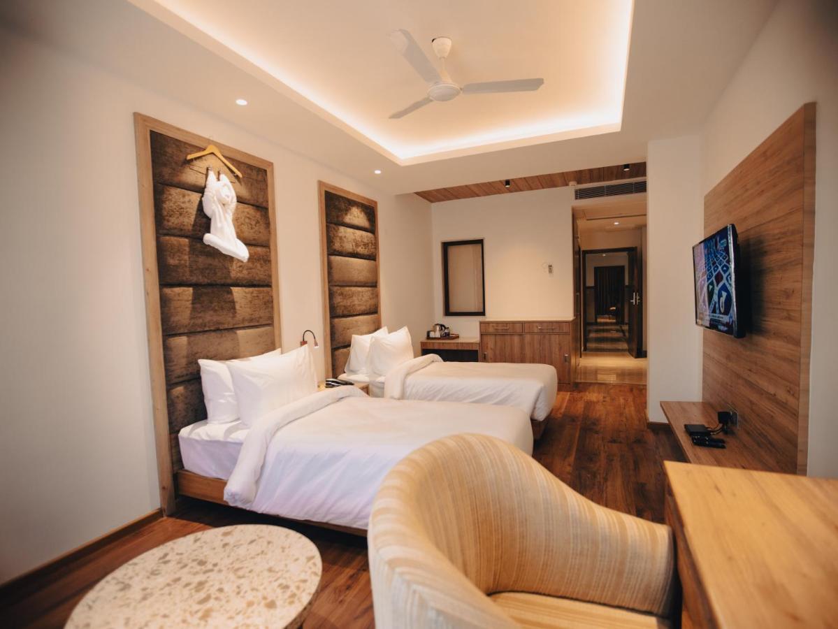 Clarks Inn Express, Dehradún Kültér fotó